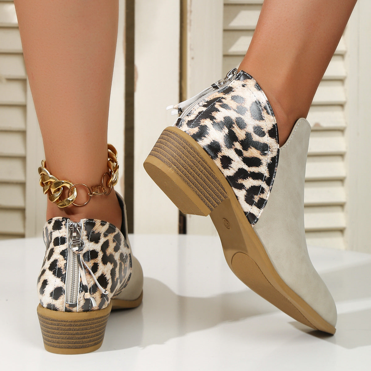 Mode Leopard Print Stiefel Frauen Spitzschuh Blockabsatz Zurück Reißverschluss Schuhe