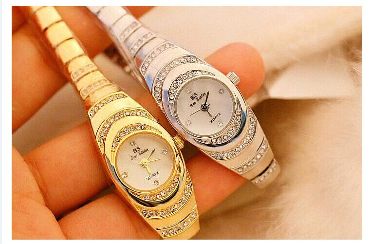 Damen Gold Uhr Diamant Armbanduhr Weibliche Mode Armband Uhren Frauen Voller Diamant Uhr