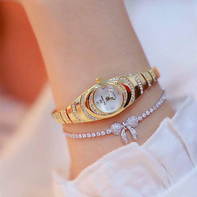 Damen Gold Uhr Diamant Armbanduhr Weibliche Mode Armband Uhren Frauen Voller Diamant Uhr