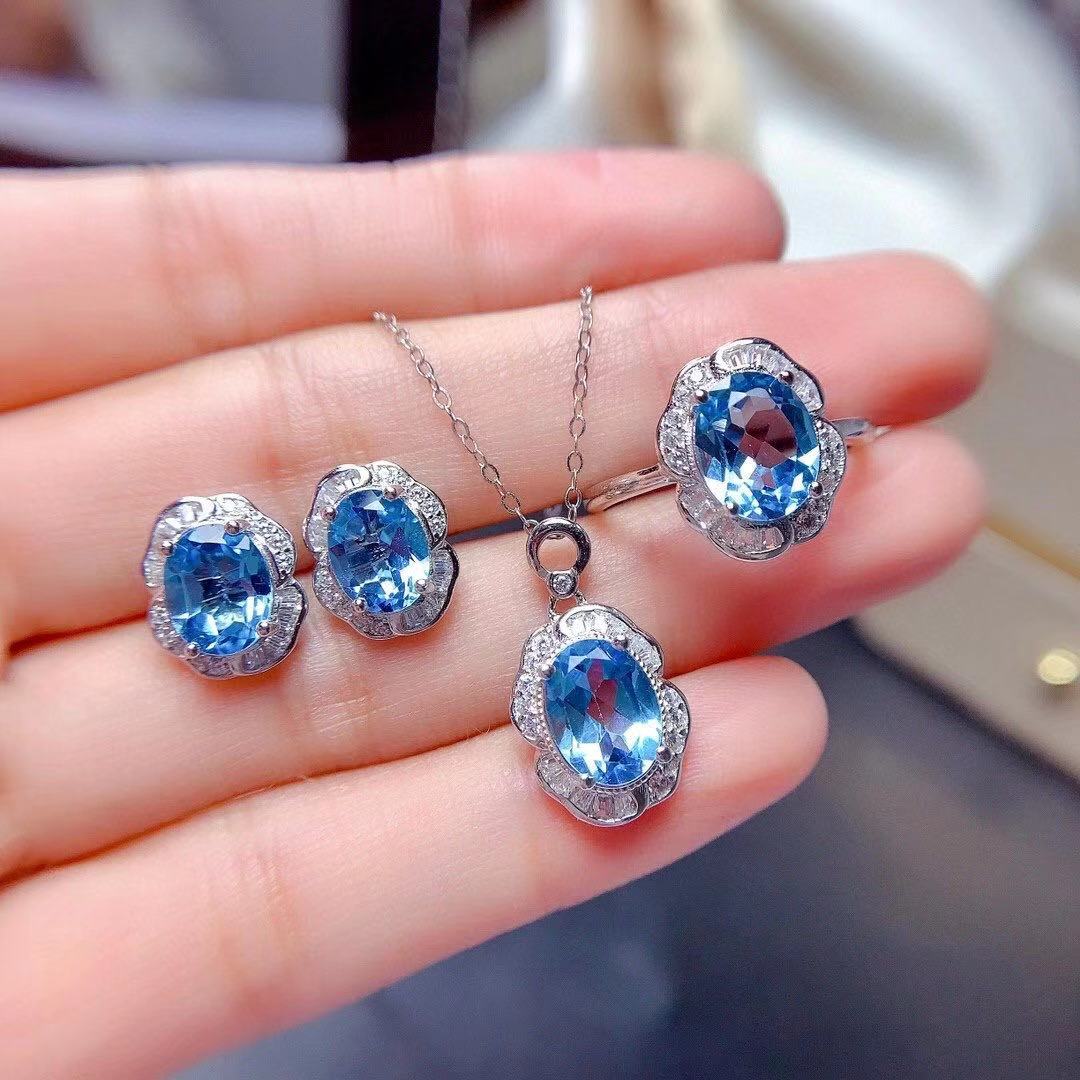 Stylish 925 Sterling Silver Blue Topaz Necklace Set — Light Luxury Pe