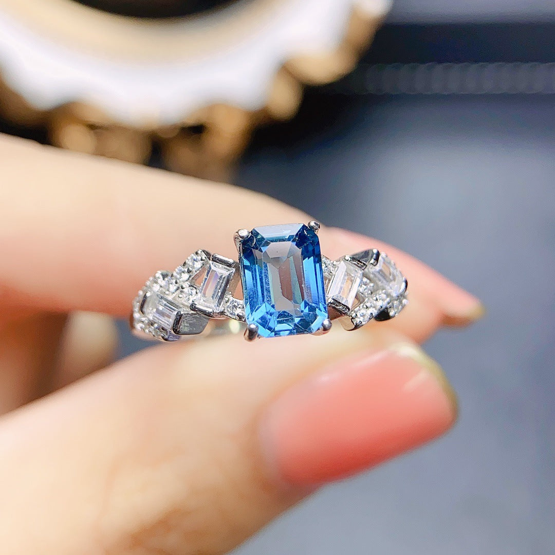 Stylish Women'S Natural Topaz S925 Silver Ring for Everyday Wear