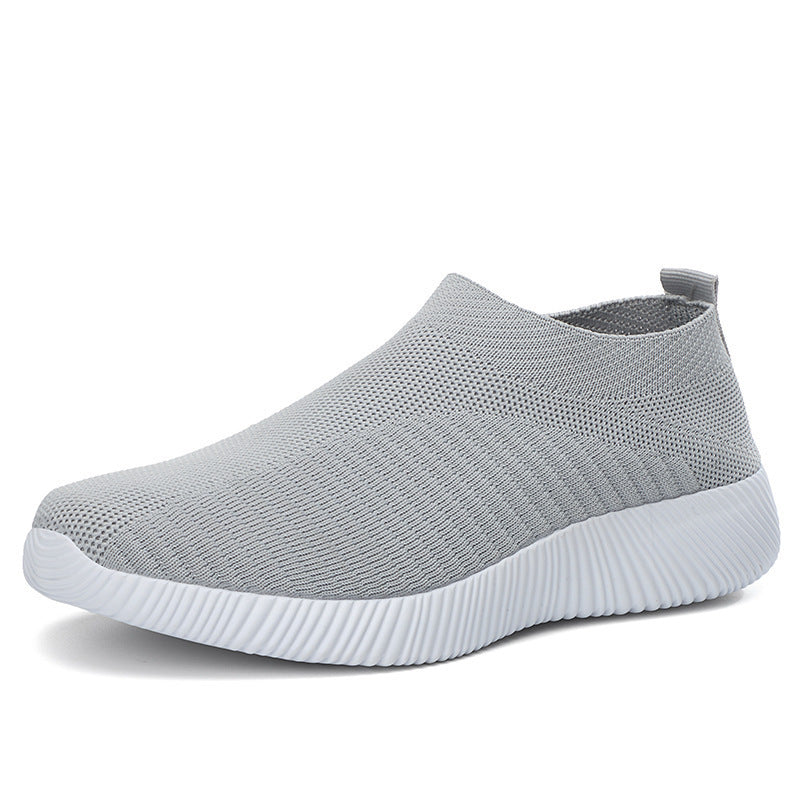 Atmungsaktive flache Schuhe aus Stretch-Mesh mit weicher Sohle und Fliegenstrick-Schlupfschuhen