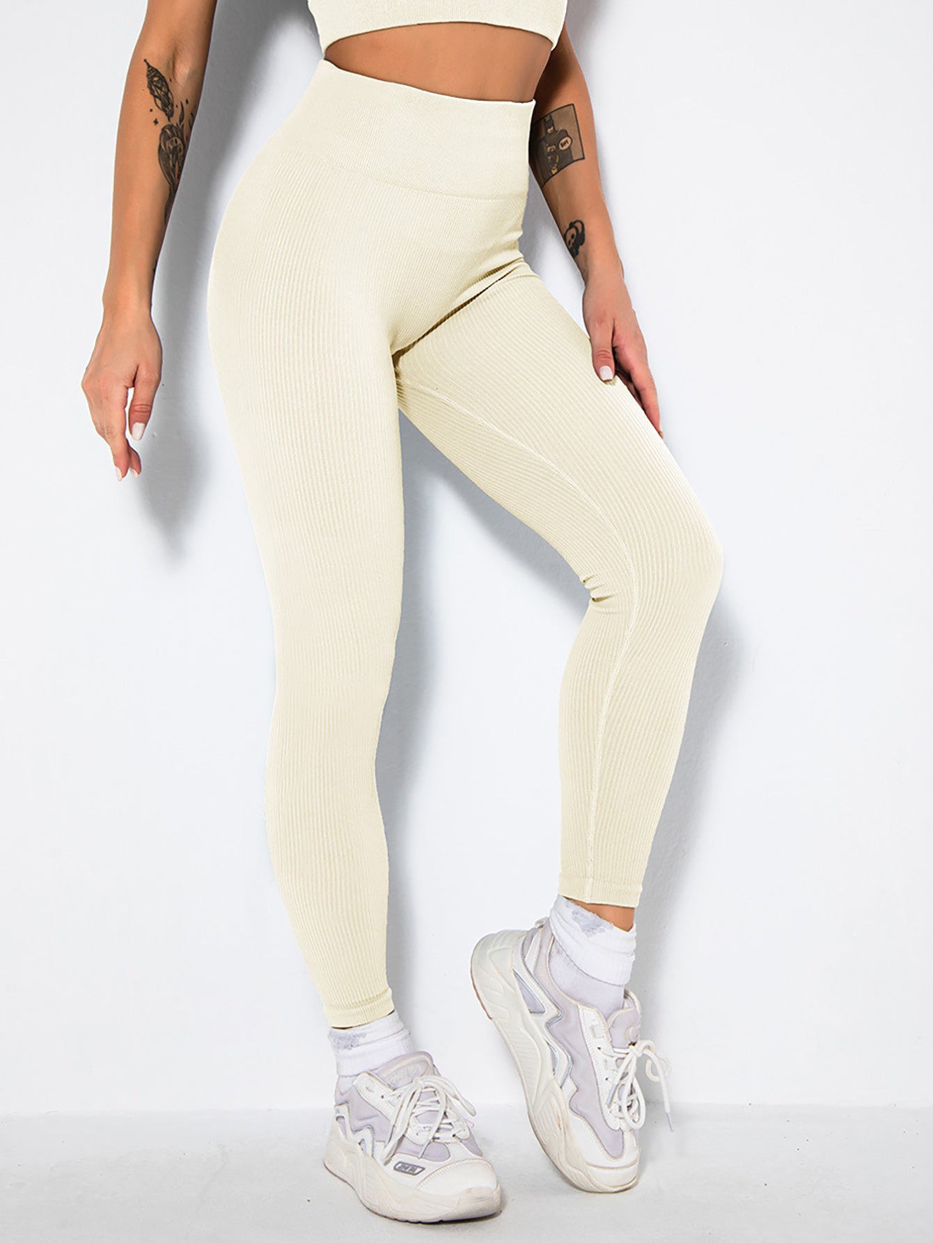 Po-Lifting-Yoga-Leggings für das Training mit hoher Taille und Bauchkontrolle, gerüschte Booty-Hose, gerippte nahtlose Leggings für Frauen mit hoher Taille für das Training im Fitnessstudio, athletische Yoga-Hose