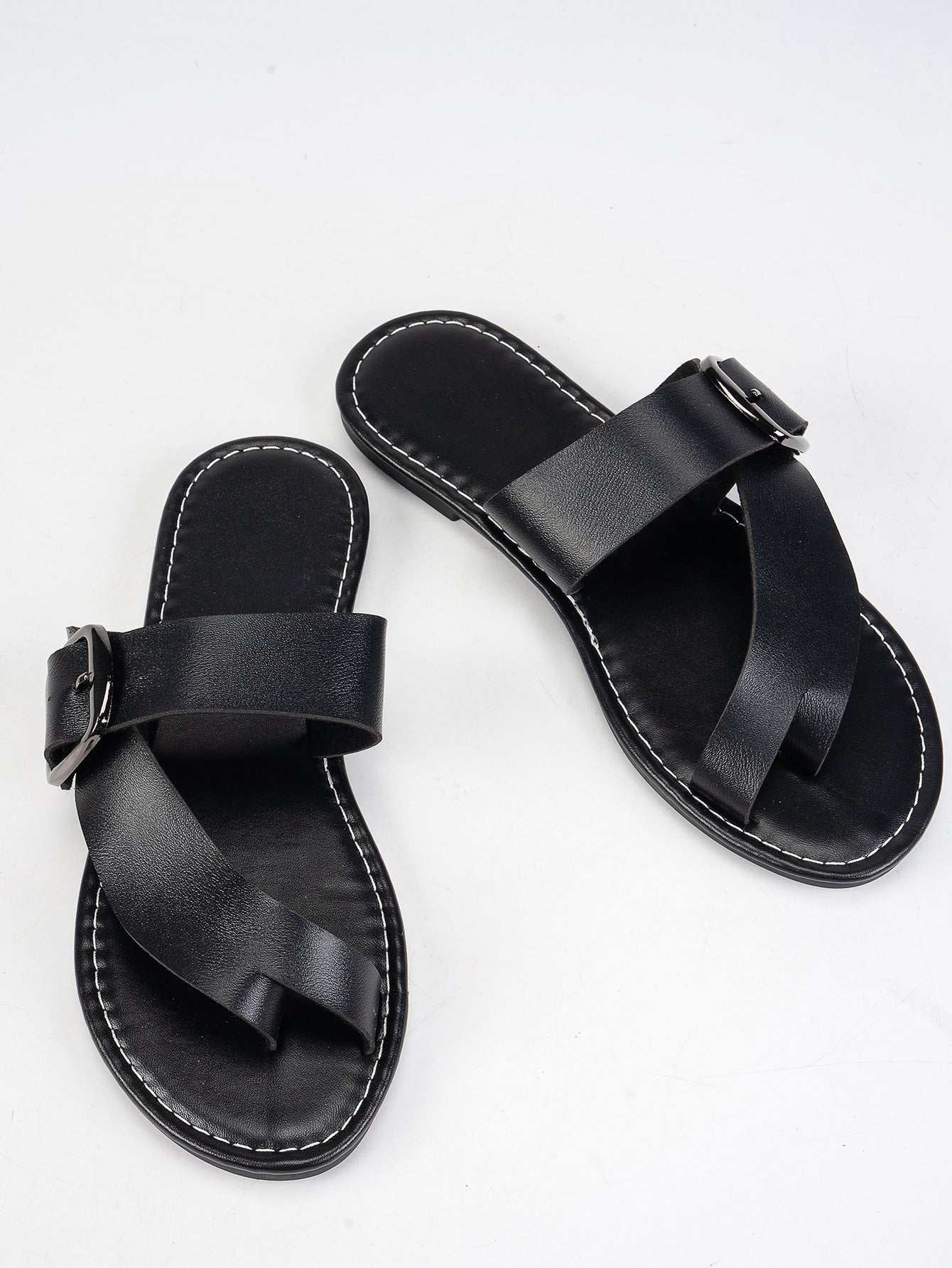 Sandalen mit Schnalle und Clip-Zehen in Übergröße, flache Strand-Hausschuhe für Damen