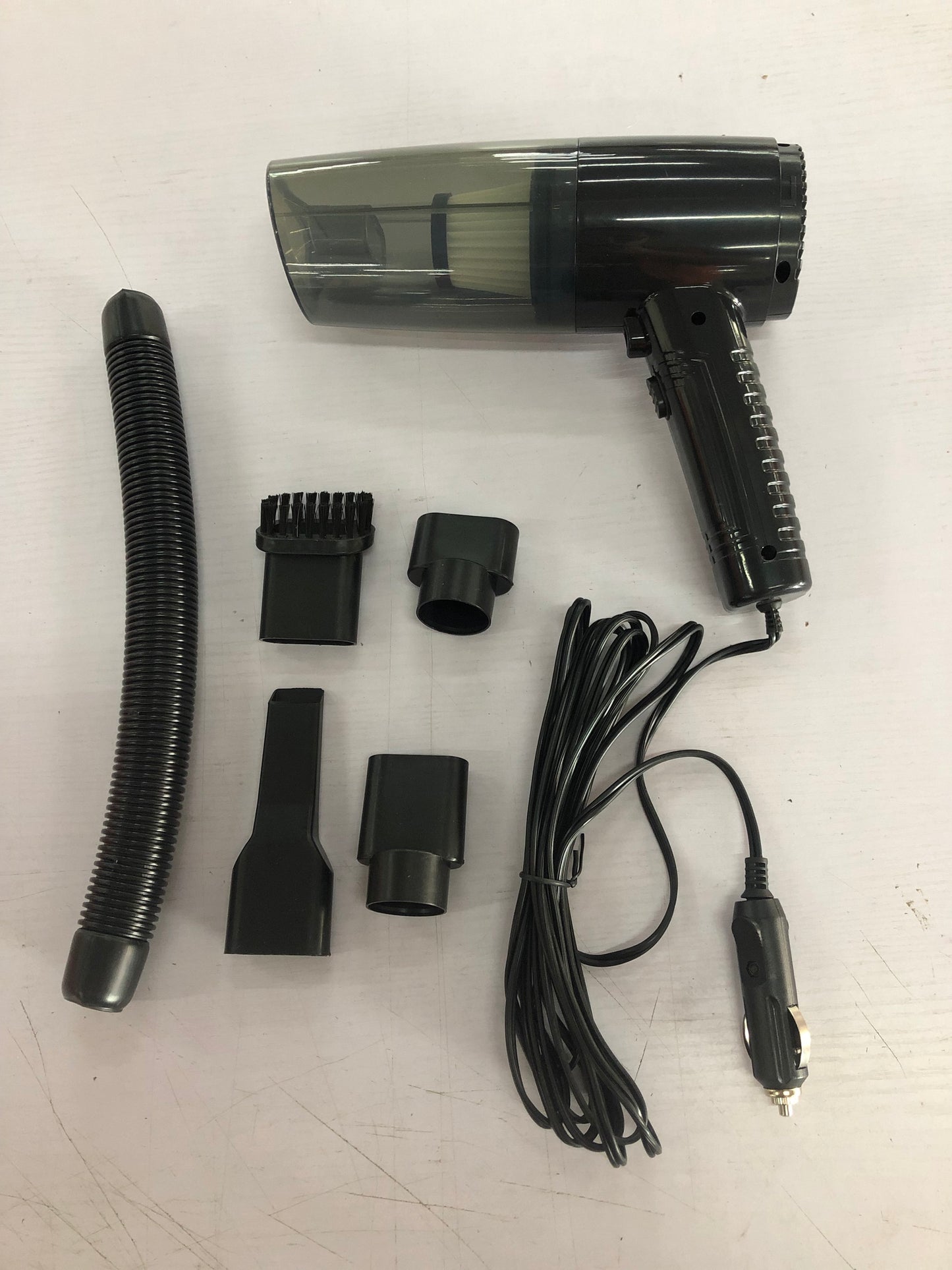 Leistungsstarker Mini Auto Staubsauger - Auto Dual-Power