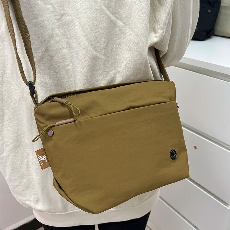Ultra-light Nylon Crossbody Bag for Women Adjustable Wide Strap Lightweight Women's Bag Zipper Closure Stylish Messenger Bag
