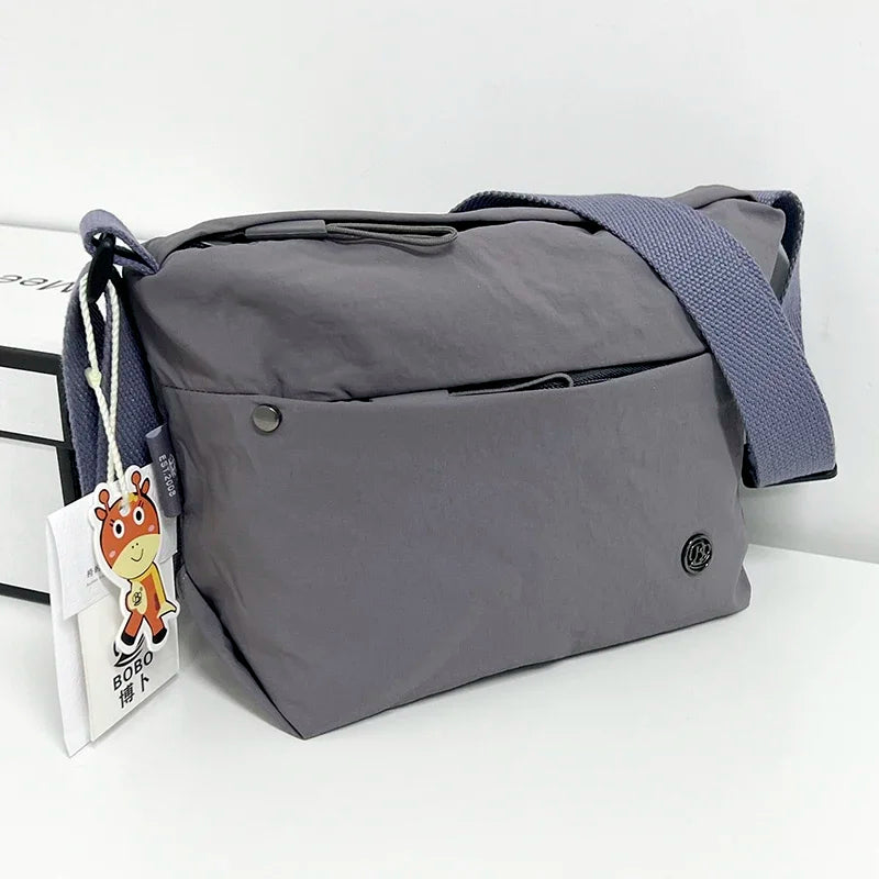 Ultra-light Nylon Crossbody Bag for Women Adjustable Wide Strap Lightweight Women's Bag Zipper Closure Stylish Messenger Bag