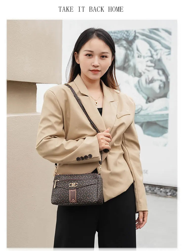 2025 Women's New Crossbody Shoulder Bag Atmospheric Middle-aged Underarm Handbags Mini Phone Small Shoulder Bag for Mothers