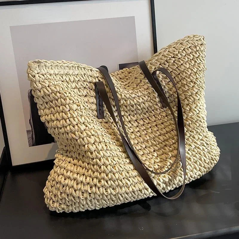 Summer Luxury Design Women's Bag 2025 Hot Selling Grass Woven Fashion Women's Shoulder Bag Leisure Large Capacity Shoulder Bag