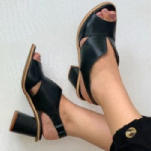 Stilvolle Sandalen mit Peep-Toe und Blockabsatz für den Sommer für Damen