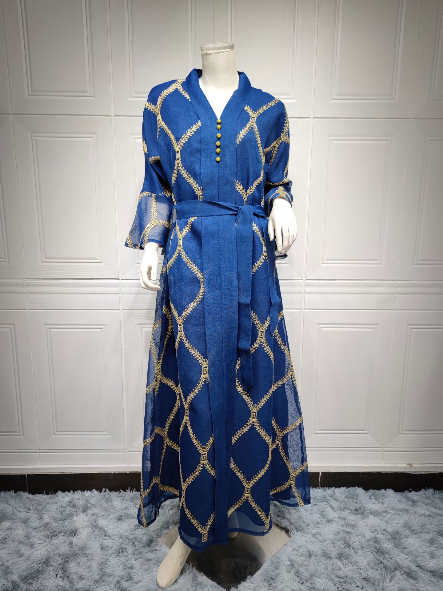 Stylish Middle East Muslim Temperament Gauze Dress for Everyday Wear