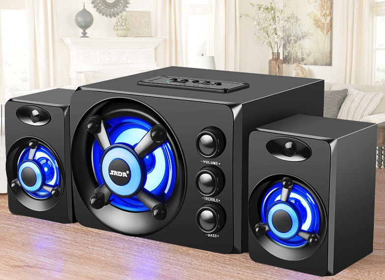 Stylish Desktop Home Speakers for Everyday Wear