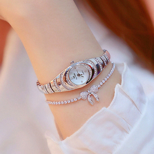 Damen Gold Uhr Diamant Armbanduhr Weibliche Mode Armband Uhren Frauen Voller Diamant Uhr