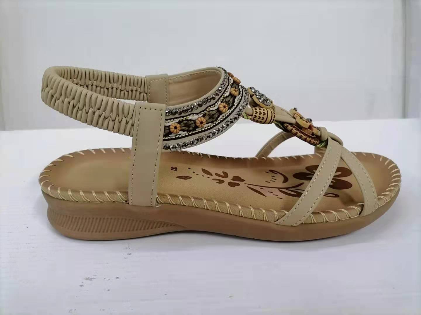 Sandales plates grande taille à fleurs et strass, chaussures de plage