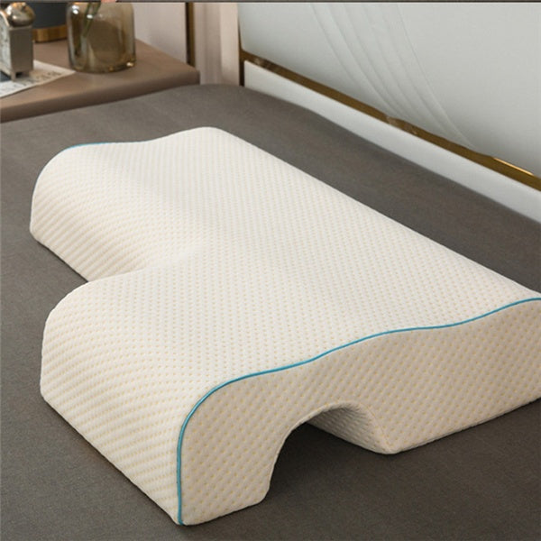 Oreiller de couple incurvé avec mousse à mémoire de forme à rebond lent pour le bras et la main