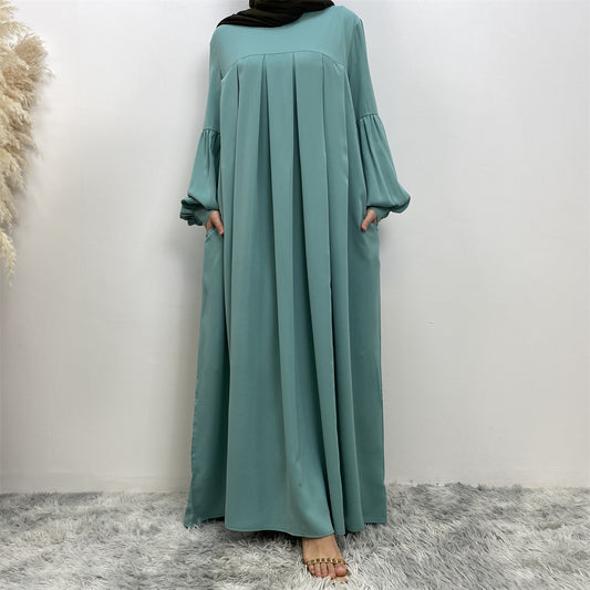 Stylish Muslim Solid Color Pleated Round Neck Dress for Everyday Wear