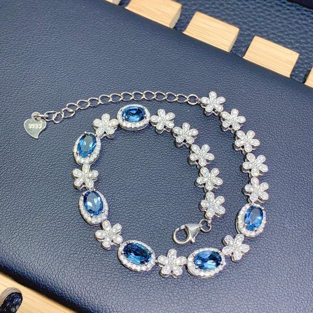 Damen-Armband aus S925 Silber mit natürlichen Topassteinen