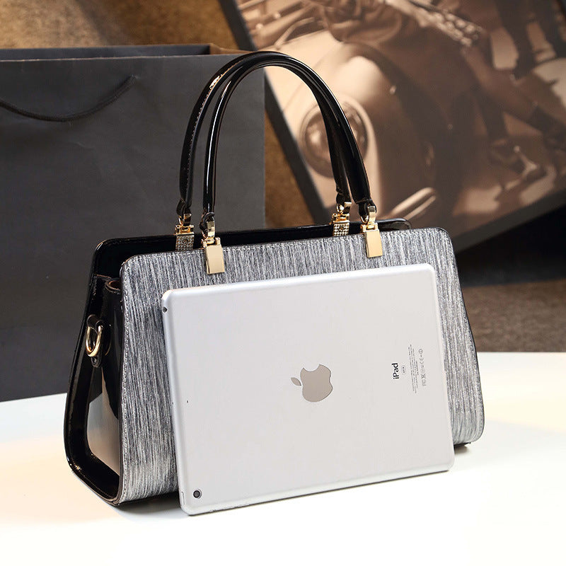 Trendy Trendy Mother Atmosphere Middle Aged Messenger Handbag Simple