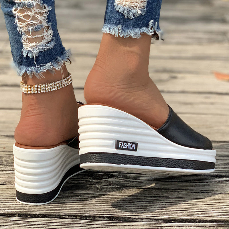 Fischmaul Keilsandalen Sommermode Hohldesign High Heels Slides Hausschuhe Lässige Strandschuhe für Frauen