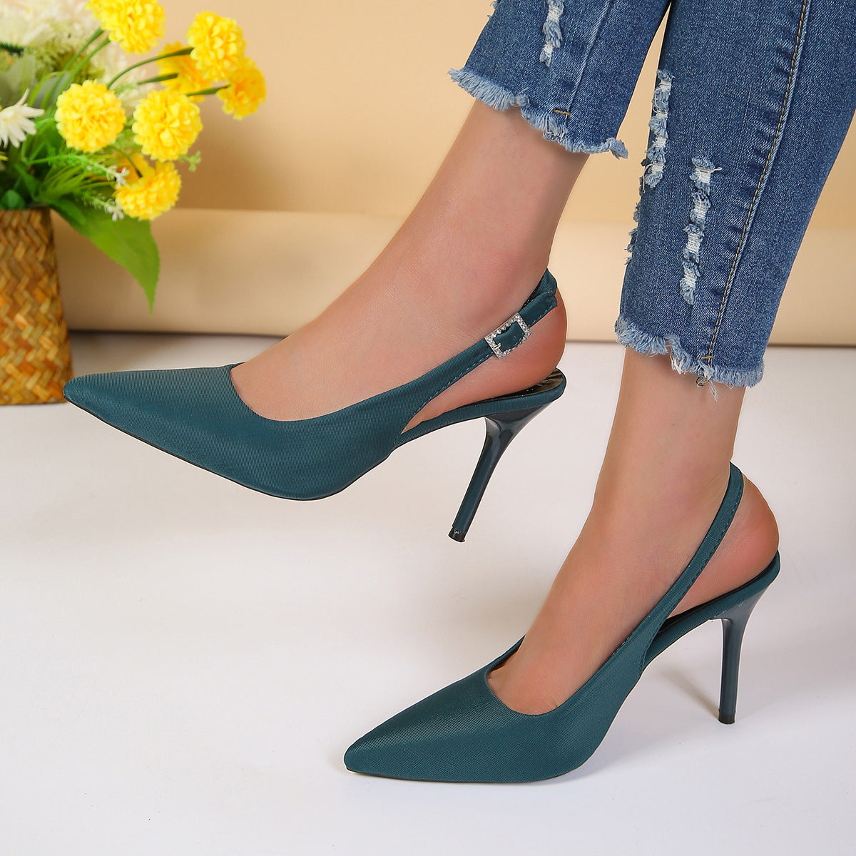 Sandales à bout pointu et boucle, chaussures d'été à talons aiguilles pour femmes