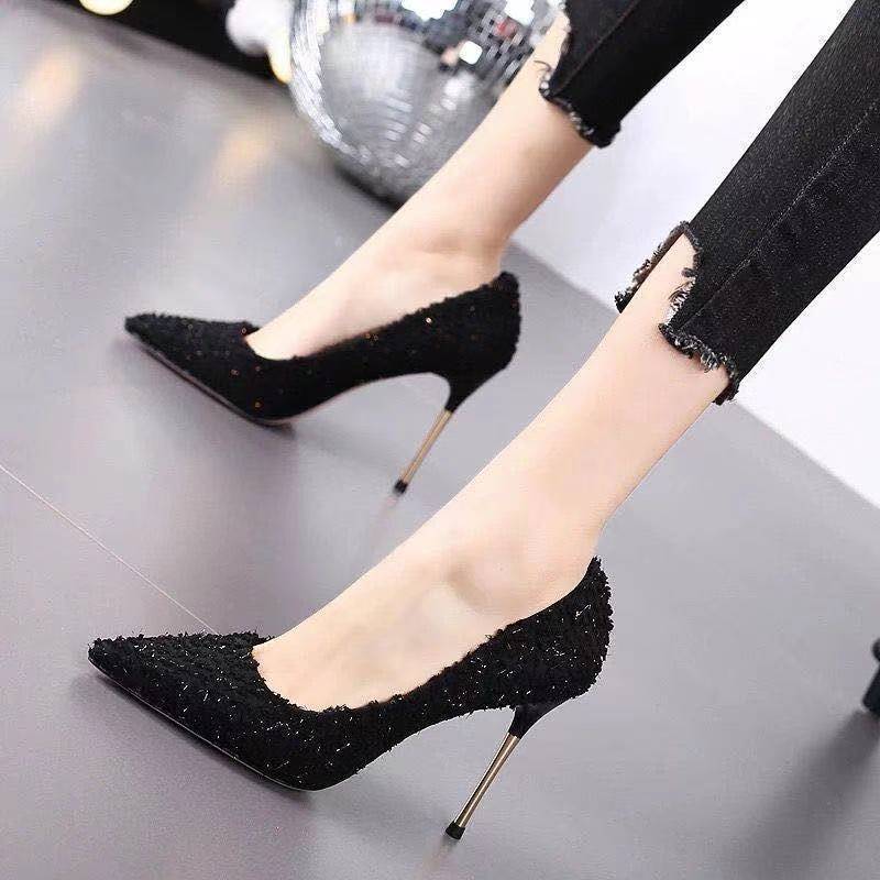 Neue weiße High Heels Damen Stiletto Spitz zulaufend