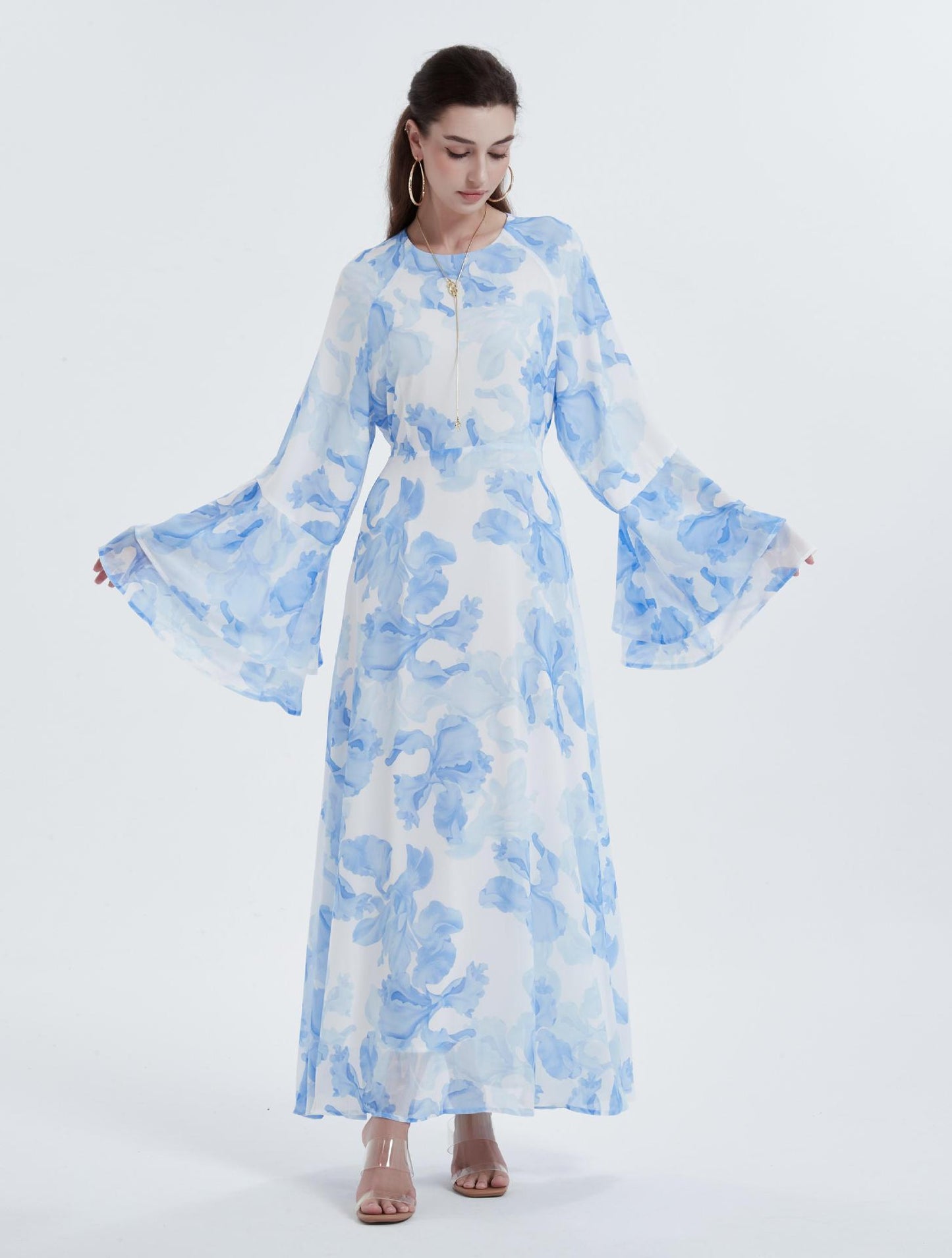 Muslimisches Chiffonkleid mit bedruckten Glockenärmeln