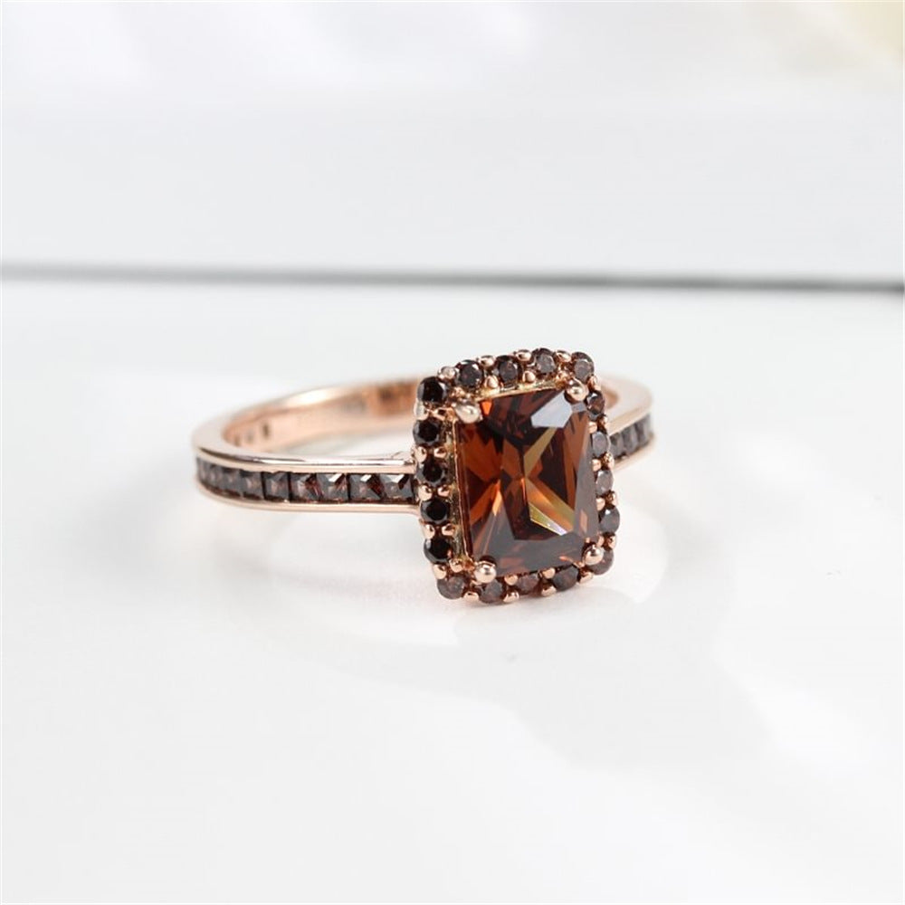 925 Sterling Silver Pink Diamond Egg-shaped Closed Wedding Ring European And American