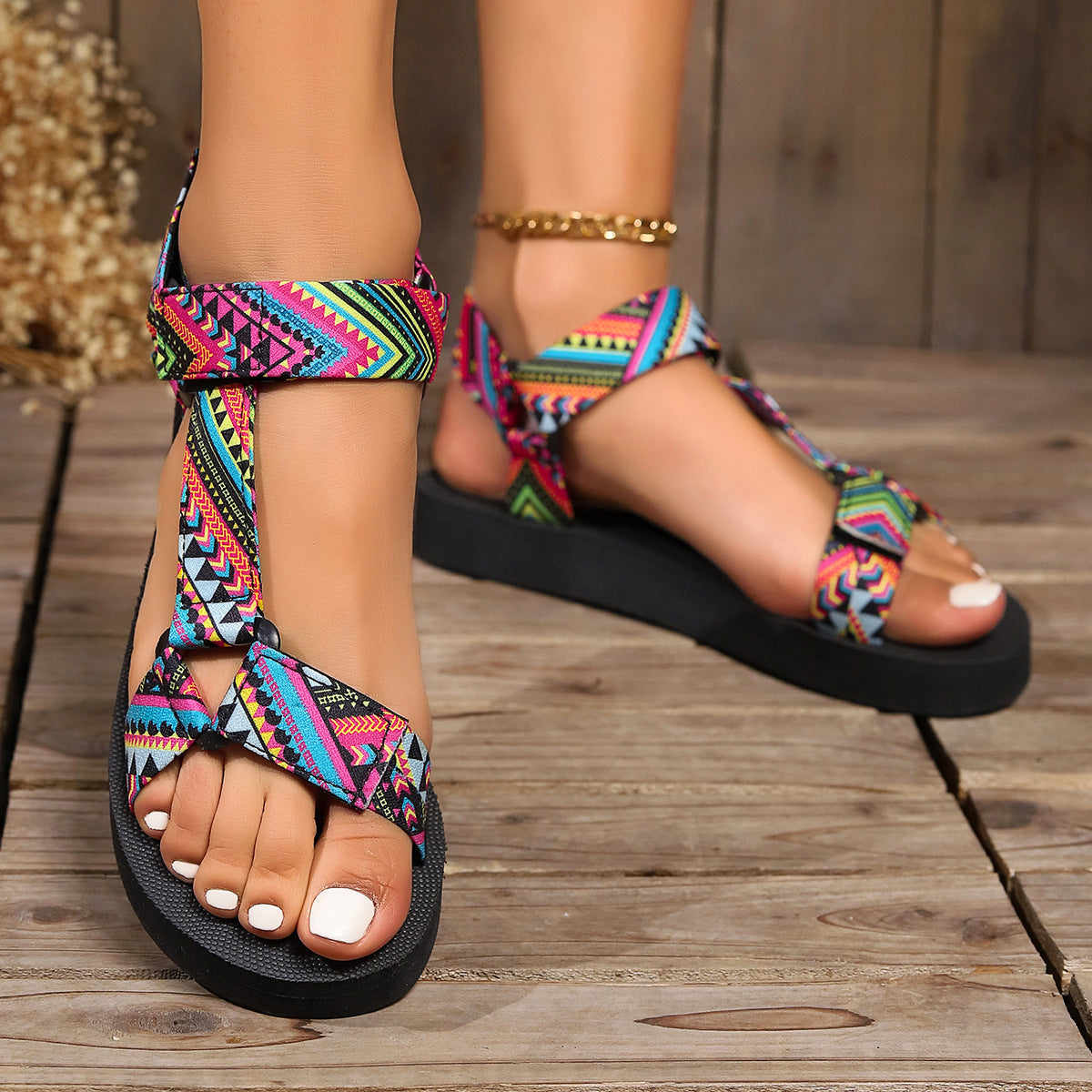 Sandales à imprimé velcro, style ethnique d'été, plates et épaisses, chaussures de plage décontractées pour femmes
