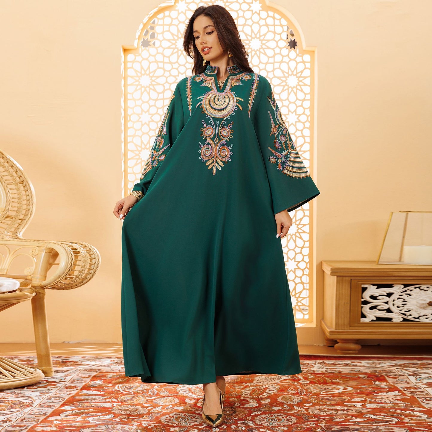 Besticktes Seil besticktes muslimisches Pulloverkleid für Damen