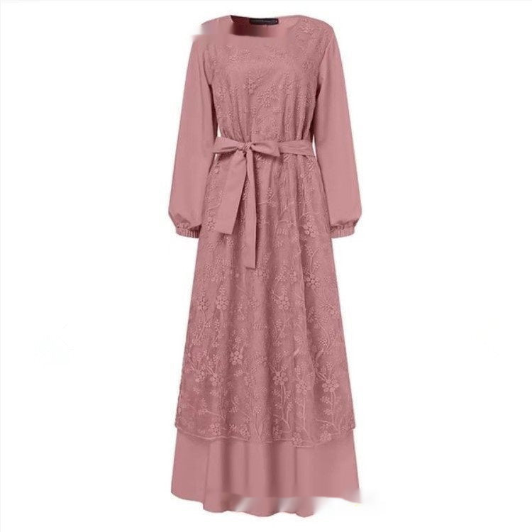 Muslimisches Kleid mit Rundhalsausschnitt und Blumenstickerei