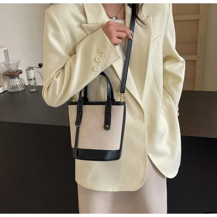 2025 Fashion Versatile PU Canvas Bucket Shoulder and Crossbody Bags Simple Casual Sense of Luxury Retro Handbags for Women