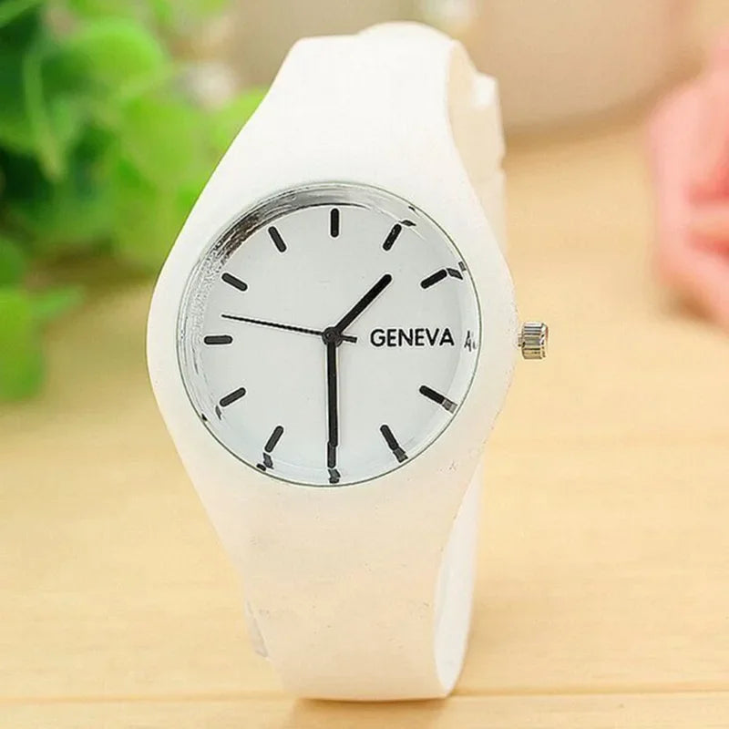 Reloj Mujer 2021 Women's Watches Famous Brand Quartz Watch Women Fashion Casual Sports Silicone Wristwatch Hot Kobiet Zegarka