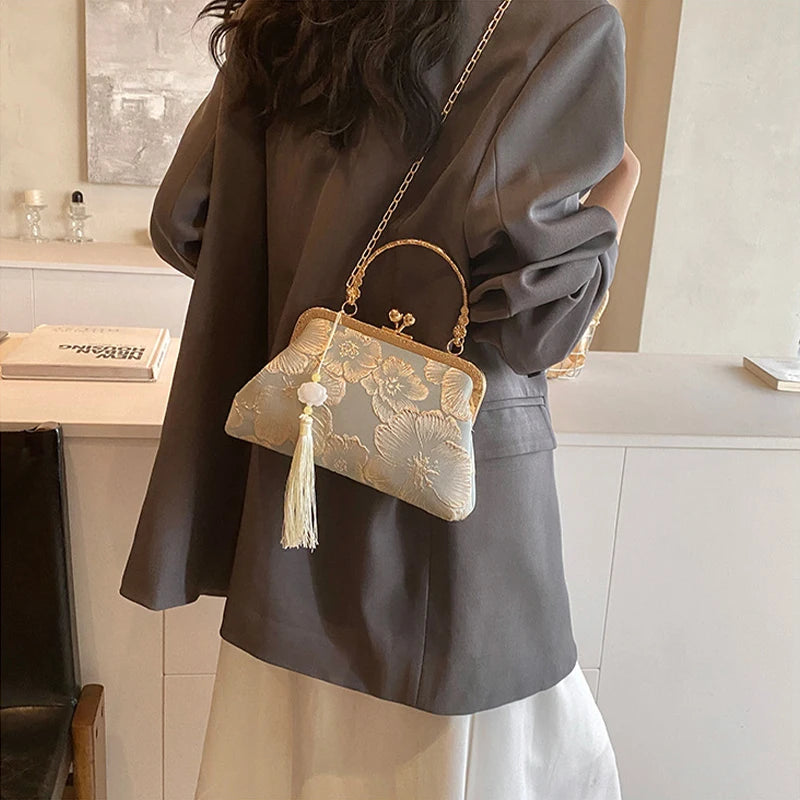 Chinese Style Embroidered Shoulder Bag Elegant Handbag Retro Small Square Bag Wedding Party Luxury Designer Women Evening Clutch