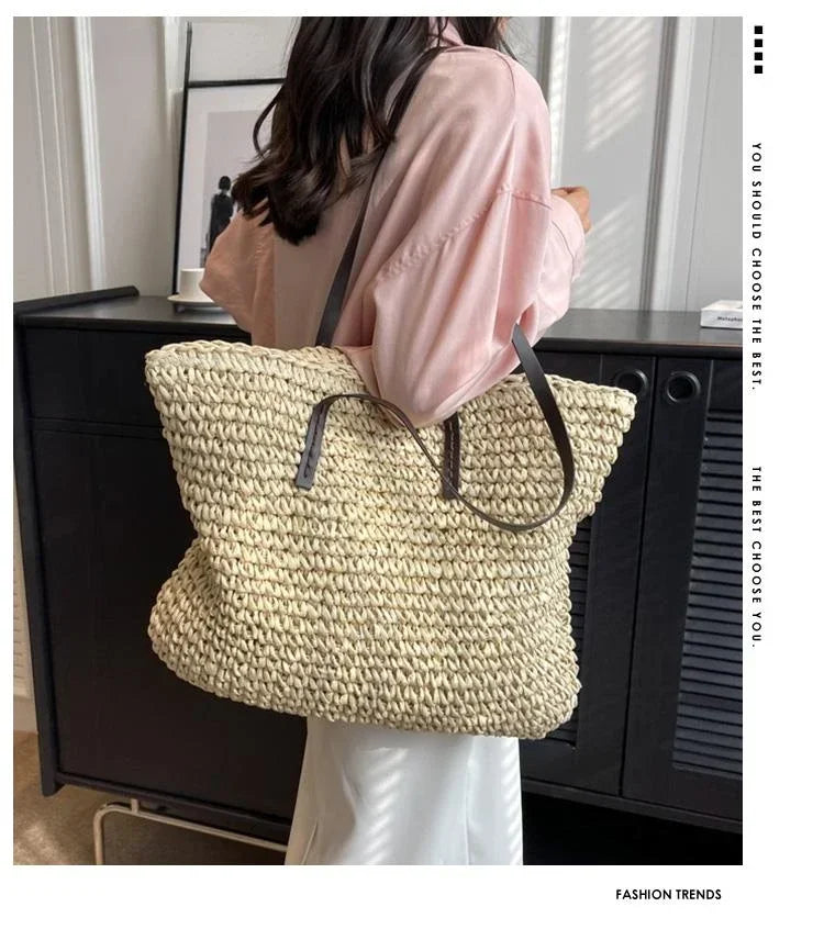 Summer Luxury Design Women's Bag 2025 Hot Selling Grass Woven Fashion Women's Shoulder Bag Leisure Large Capacity Shoulder Bag