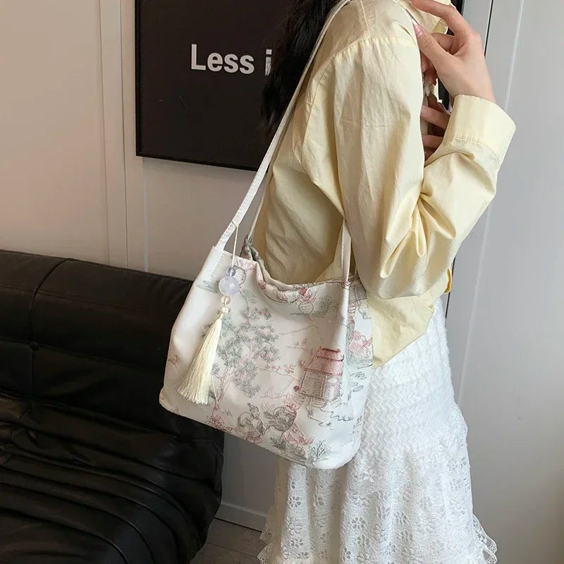 Hot Selling Chinese Style Embroidered Fashionable Women's Shoulder Bag 2025 Summer New Trend Large Capacity Handbag