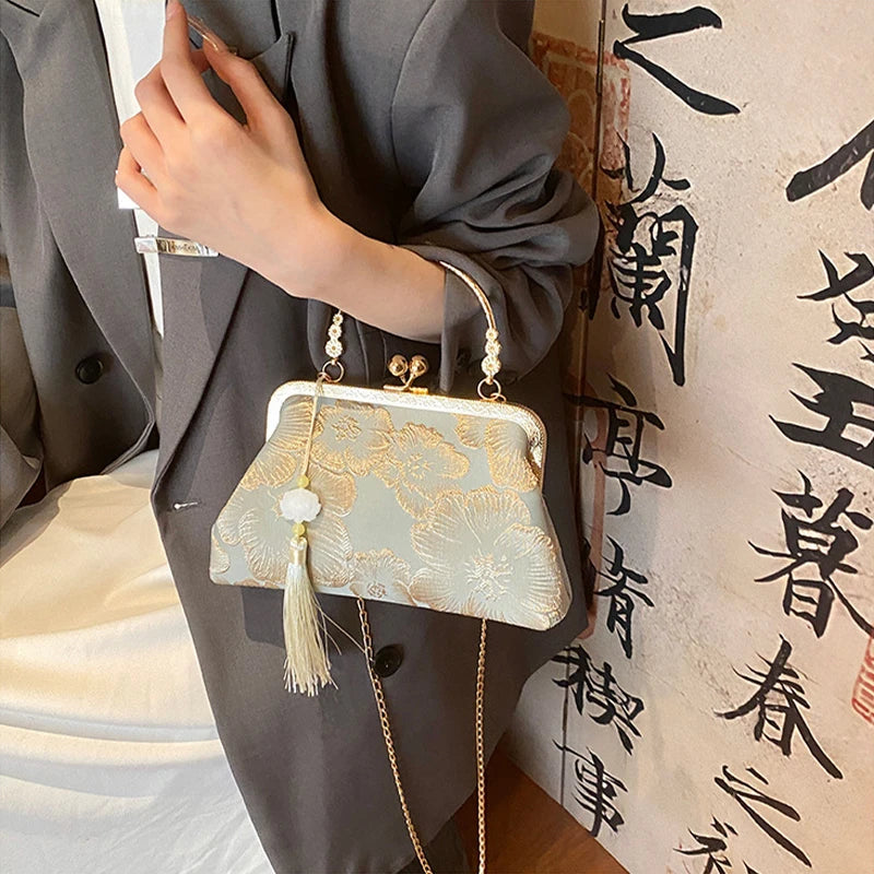 Chinese Style Embroidered Shoulder Bag Elegant Handbag Retro Small Square Bag Wedding Party Luxury Designer Women Evening Clutch