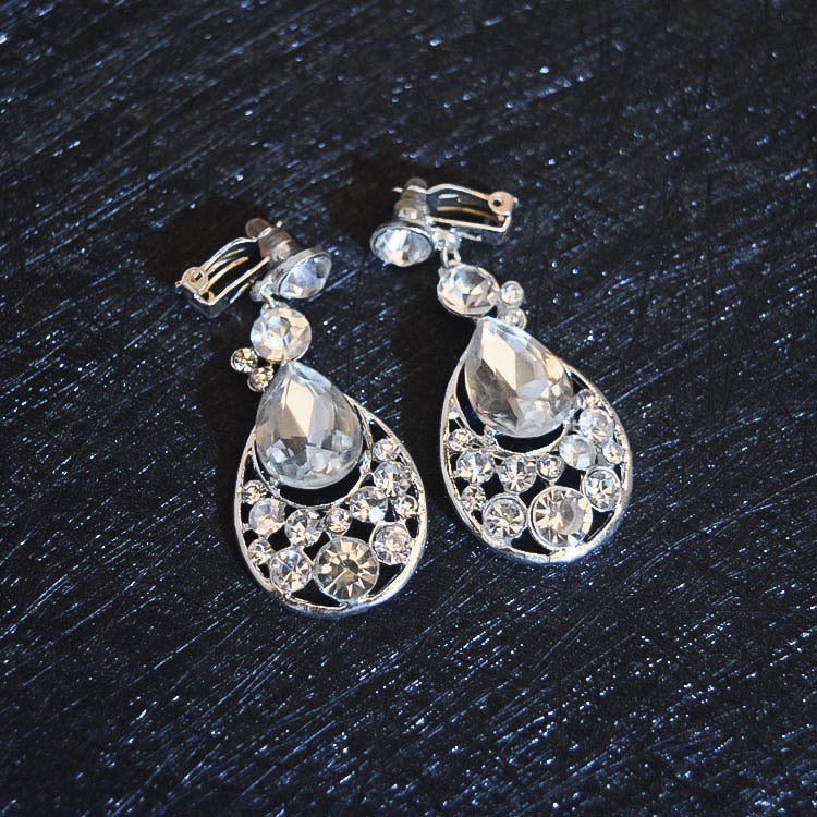 Braut Kopfschmuck Blumen Hochzeit Haarschmuck Zubehör Krone Halskette Ohrringe Dreiteiliges Set Hochzeitsaccessoires