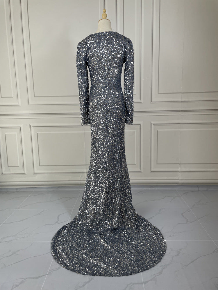 Graues langärmliges Pailletten-Abendkleid