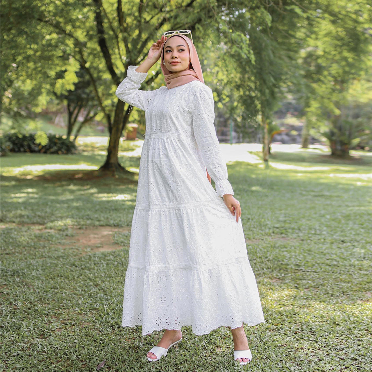 Muslim Malaysia Indonesien Hohlspitze Kleid