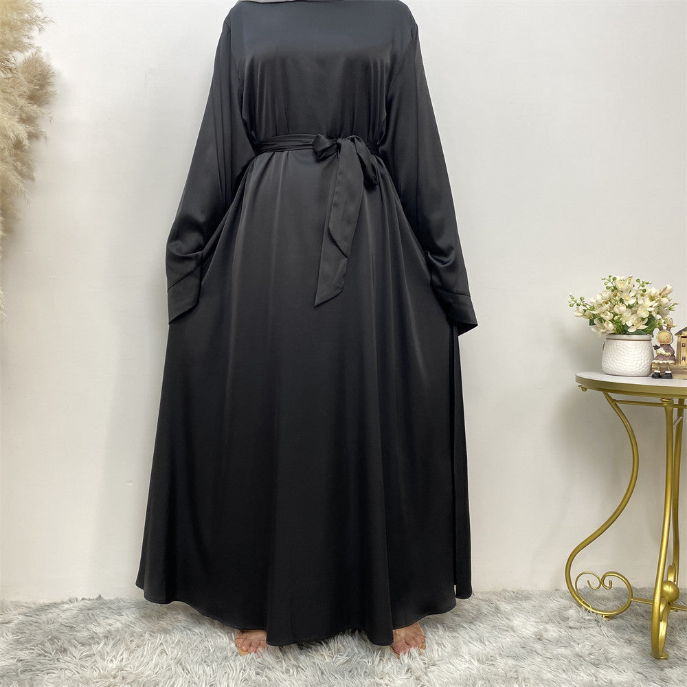 Muslimisches Satin-Kleid für Damen mit Schnürung