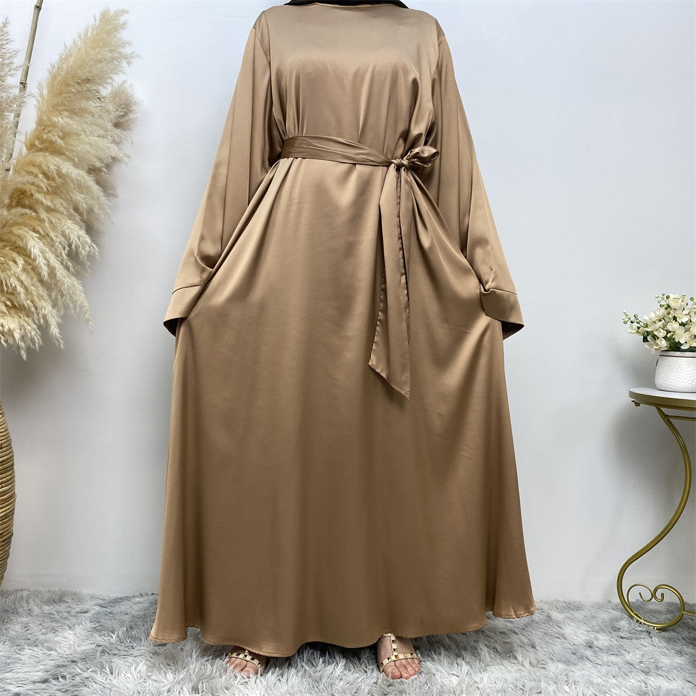 Muslimisches Satin-Kleid für Damen mit Schnürung