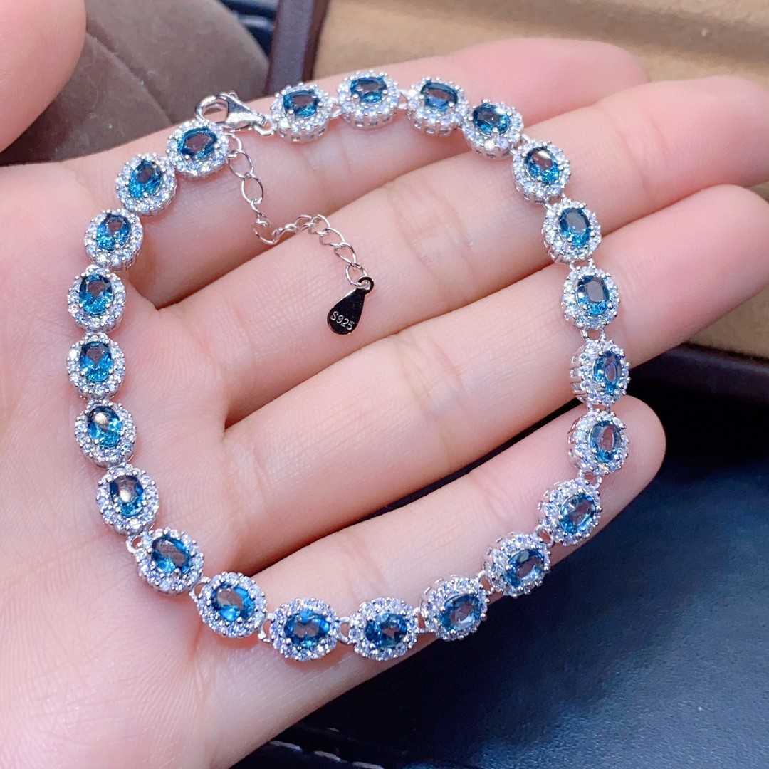 Bracelet en topaze bleue naturelle, incrusté de cristal avec précision