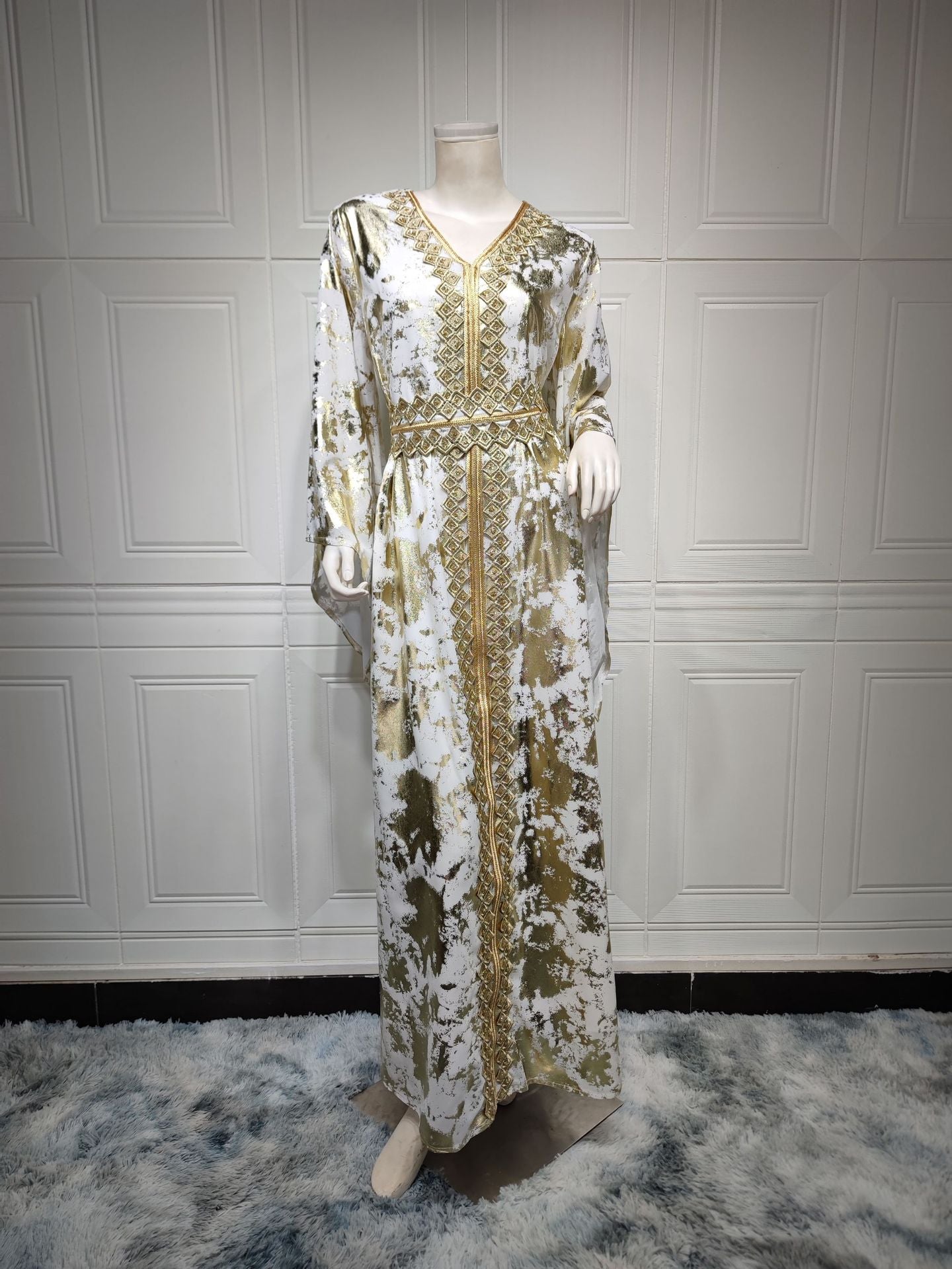 Stylish Muslim Chiffon Bronzing Robe Containing Belt Dress for Everyd