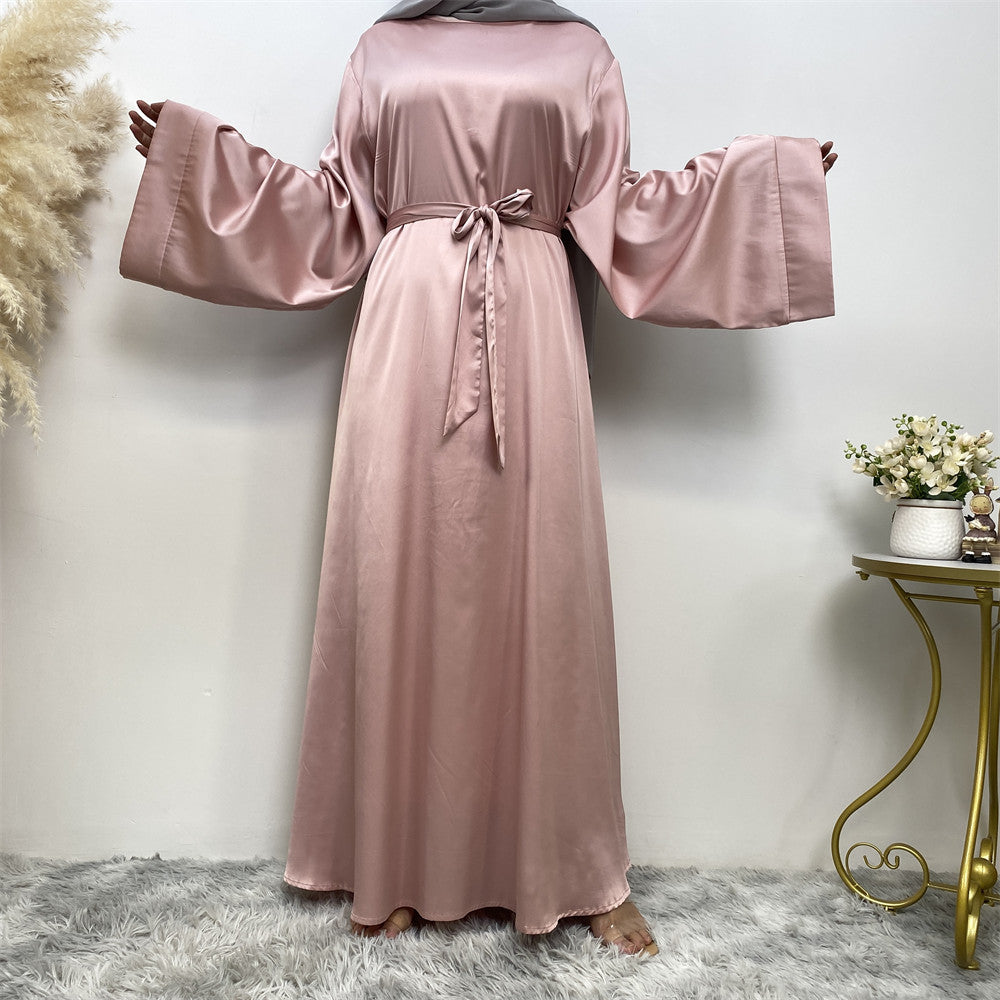 Muslimisches Satin-Kleid für Damen mit Schnürung