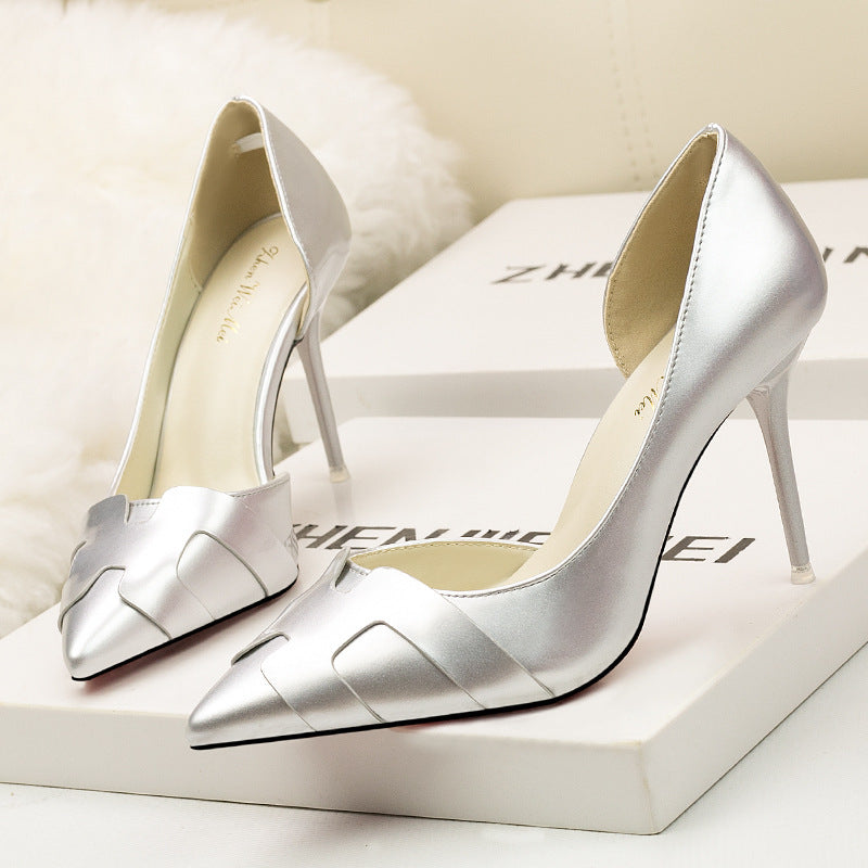 High Heels Stiletto High Heel Seitlich Hohl