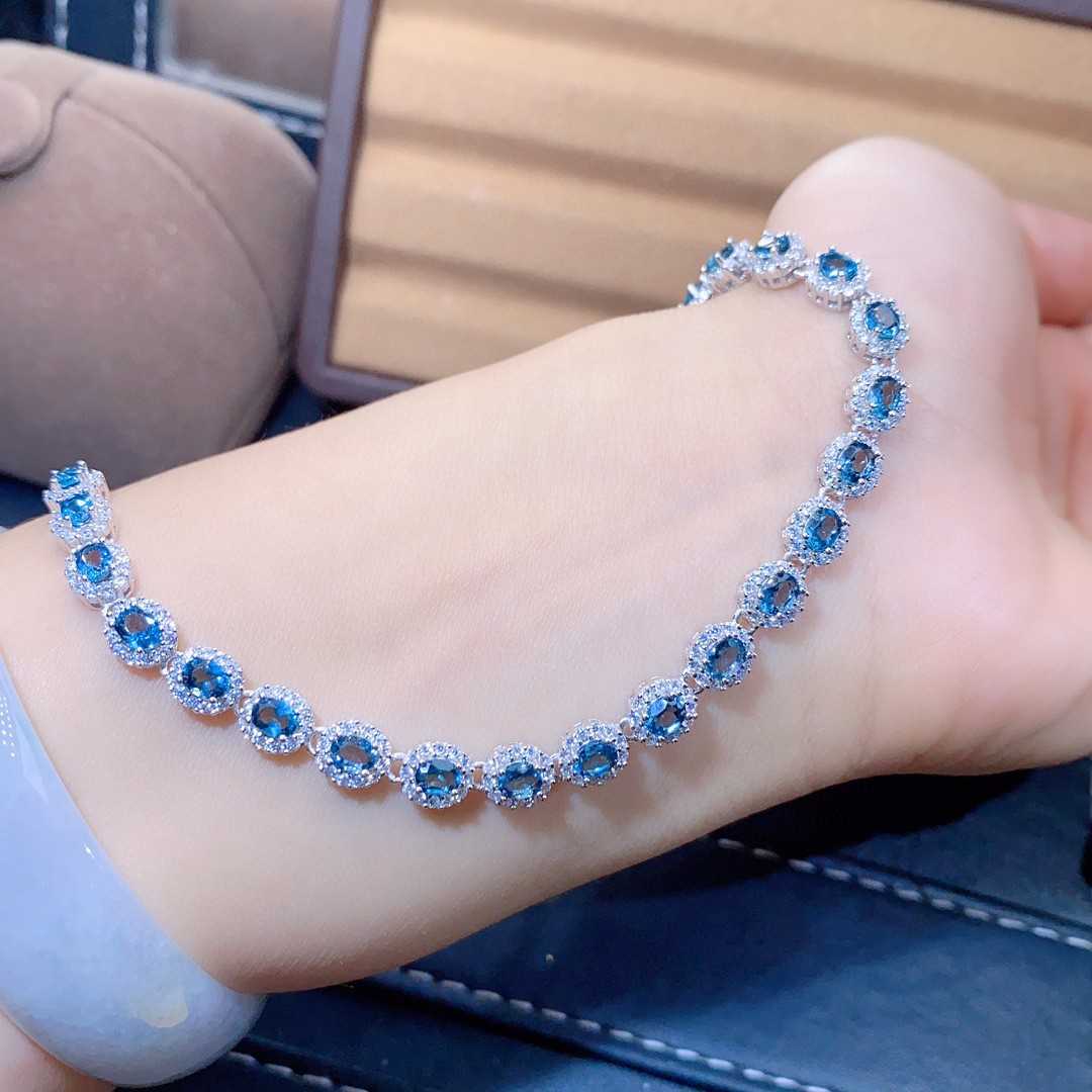 Bracelet en topaze bleue naturelle, incrusté de cristal avec précision