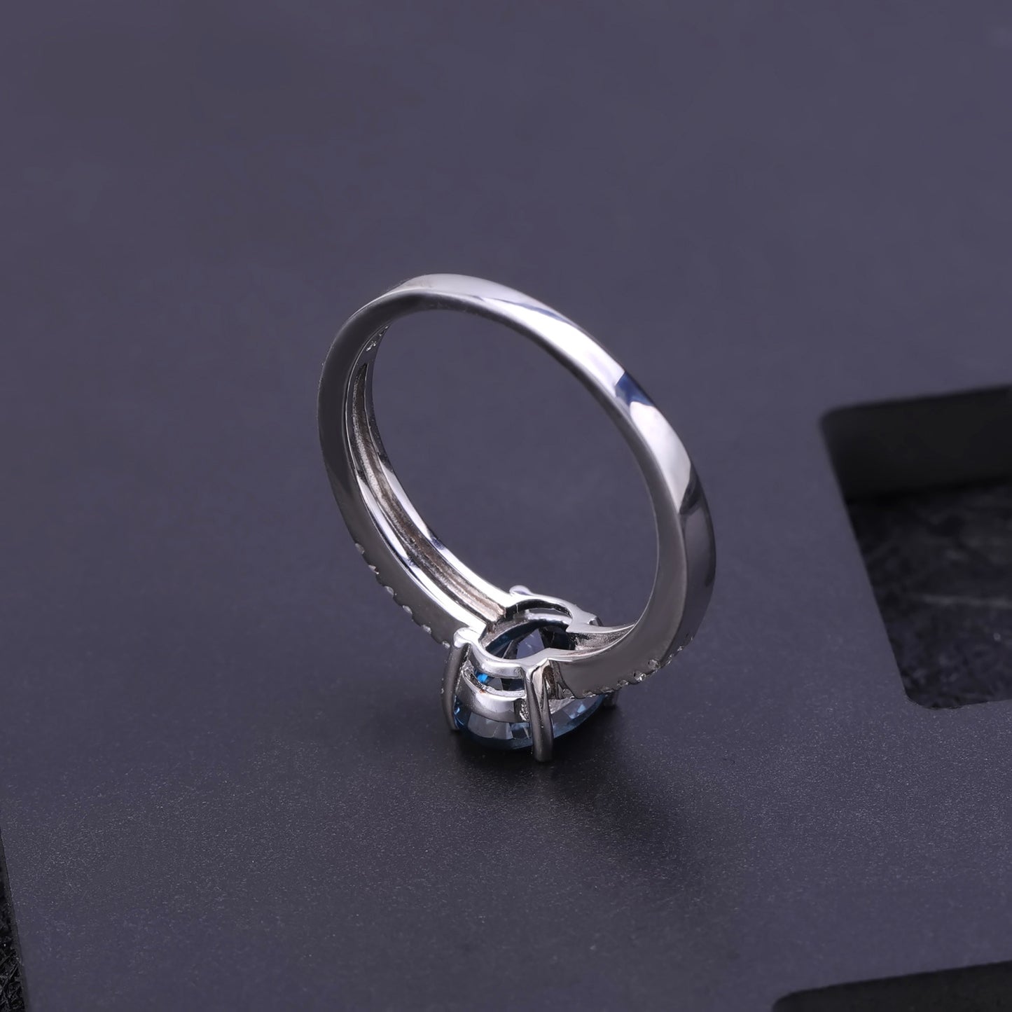 Stylish Topaz Natural Stone S925 Silver Crystal Ring for Everyday Wea